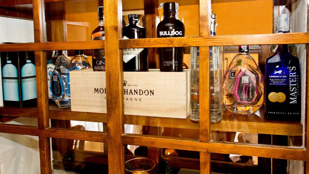 Hospedium Hostal Restaurante El Mirador De Atienza Eksteriør billede